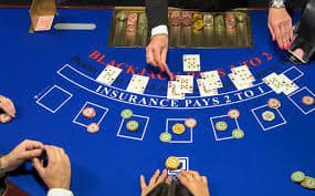 Tata letak papan roulette di bet slot menampilkan grid nomor dan opsi taruhan luar